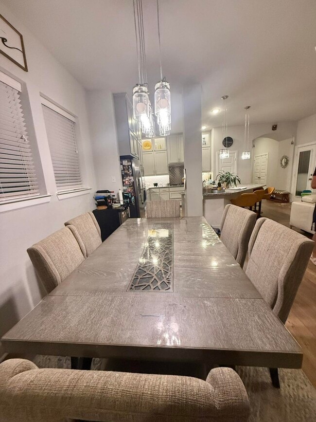 Photo - 1803 Desert Willow Way