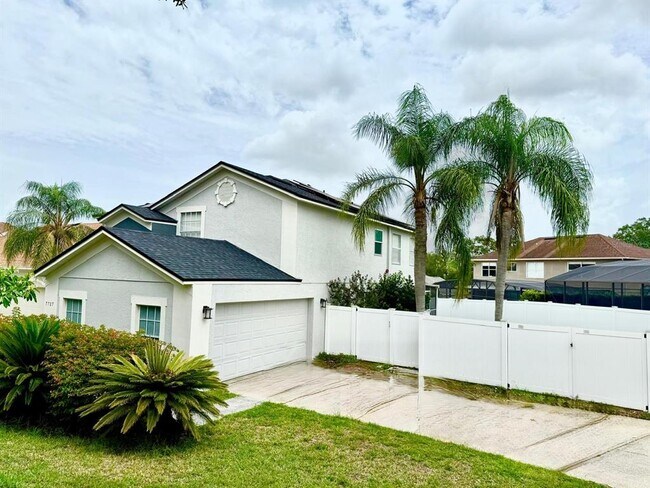 Photo - 7727 Glynde Hill Dr