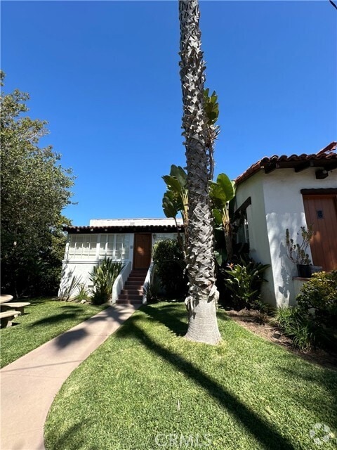 Building Photo - 332 Encino Ln Unit A Rental