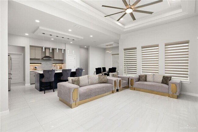 Photo - 24 Zenker Ave