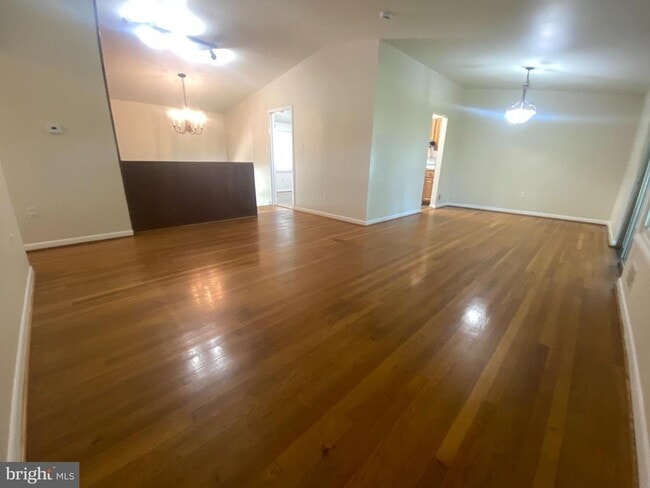 Photo - 11602 Le Baron Terrace