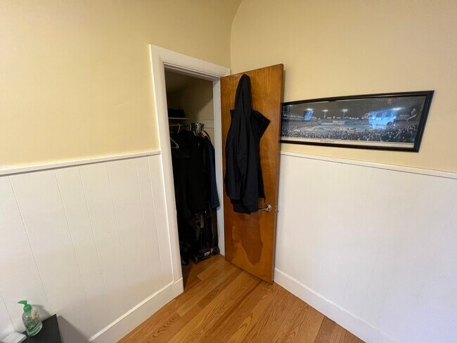 Photo - 29 Cameron Ave Unidad 1