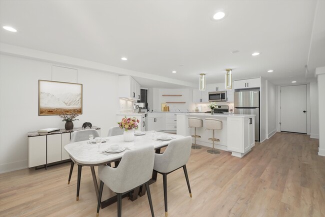 Photo - 2613 N Fairfield Ave Unit G