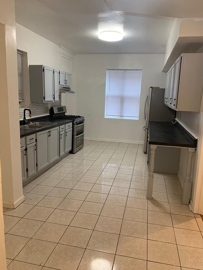 Photo - 4841 S Evans Ave