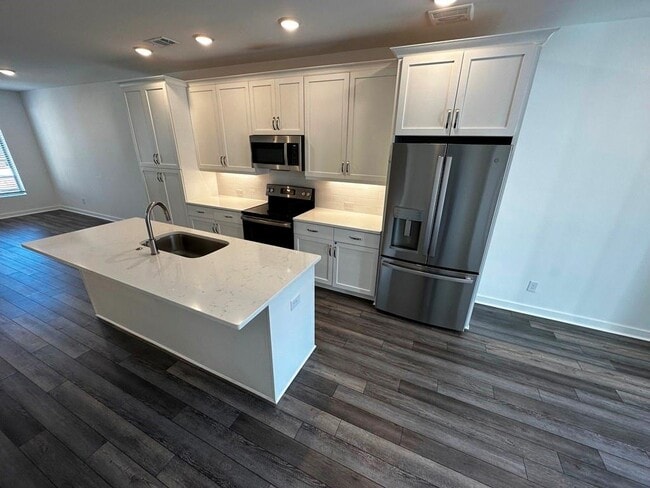 Photo - 519 Burton Dr