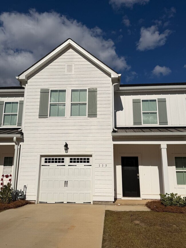 Building Photo - 113 Alva Ct Unit 113 Alva Court