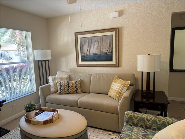 Photo - 5732 NE 33rd St