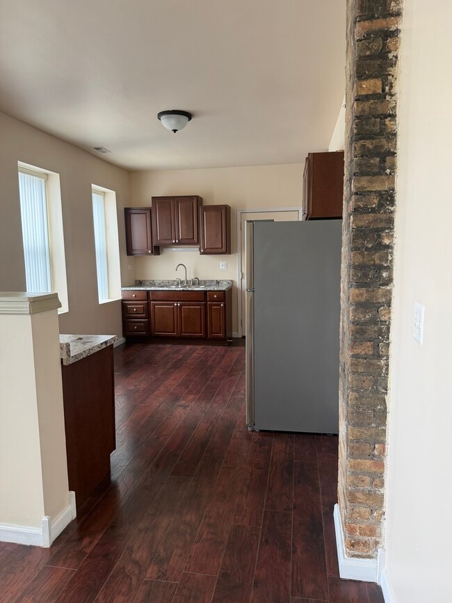Cocina - 12705 Honore St Unidad #2S