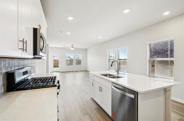 Photo - 517 Clover Crk Dr