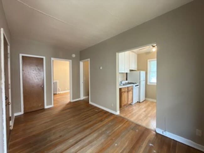 Photo - 468 N Herschel St Unit #3