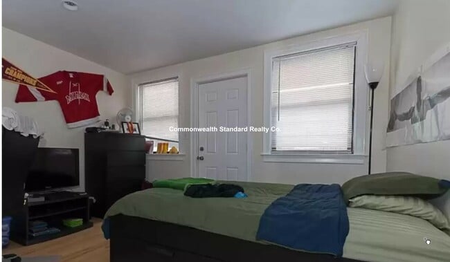 Photo - 1203 Beacon St Unit 5