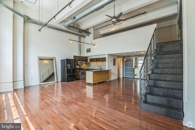 Building Photo - 1234 Hamilton St Unit 104 Rental