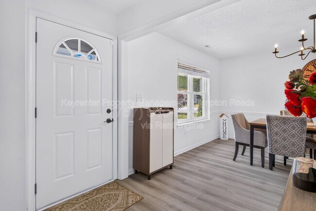 Photo - 1700 Star Lake Dr