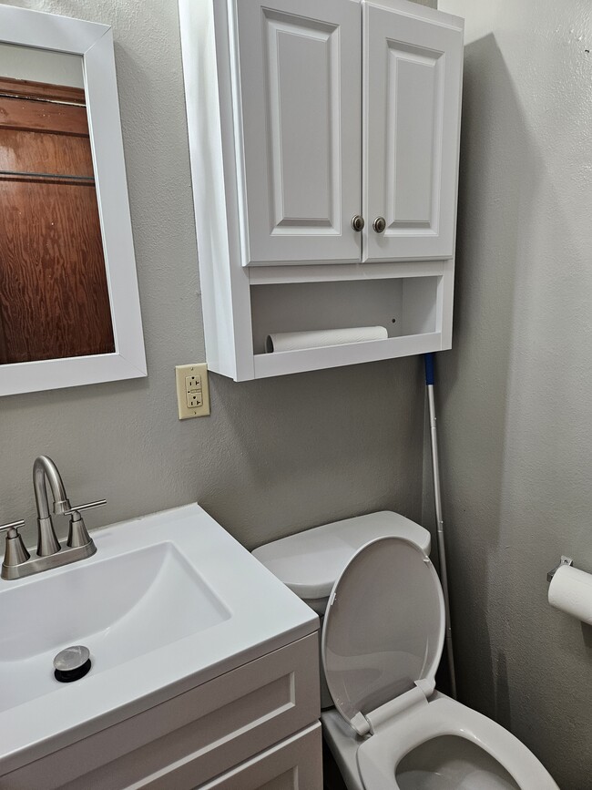 Photo - 5050 Pulliam St Unit 5050