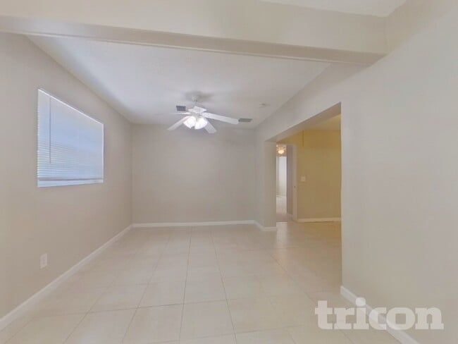 Photo - 15375 Hopedale Ln