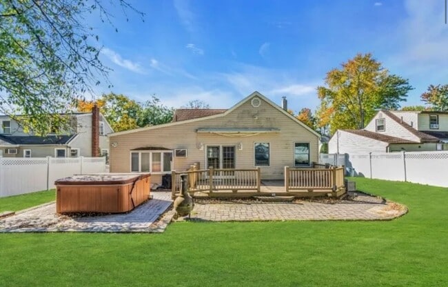 Photo - 1308 Sunnyfield Dr