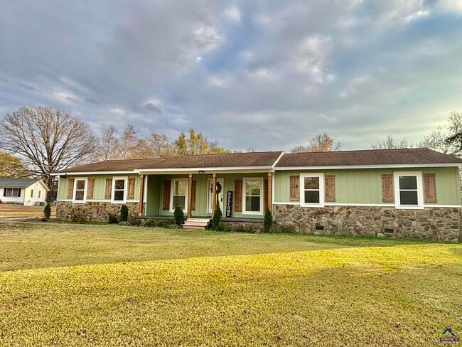 Photo - 2800 S Estates Rd