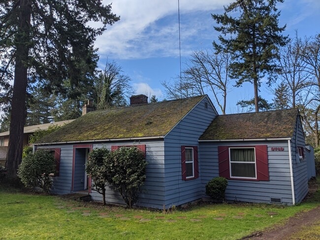 Building Photo - 9749 Sand Point Way NE