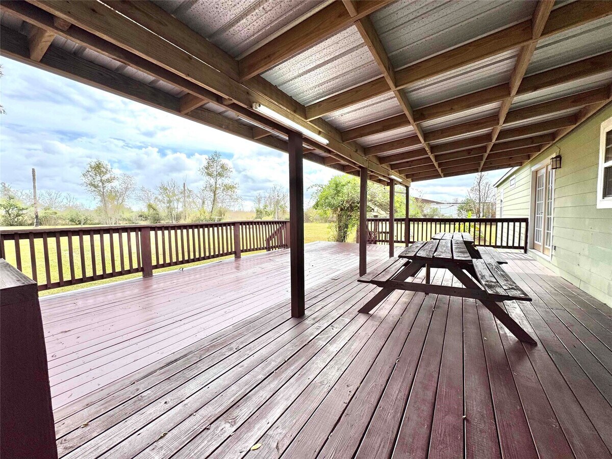 Photo - 6215 Hwy 35 Bypass