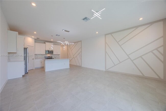 Photo - 7040 Channing Ave