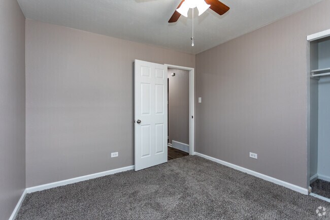 1HAB, 1BA - 800ft²