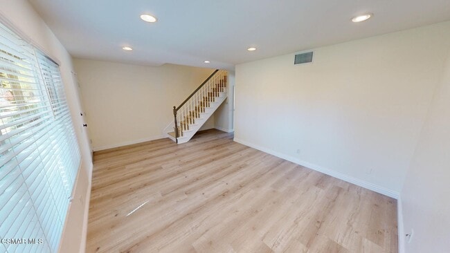 Photo - 588 Rio Grande Cir