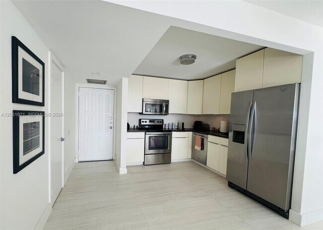 Photo - 200 Leslie Dr Unit 1017