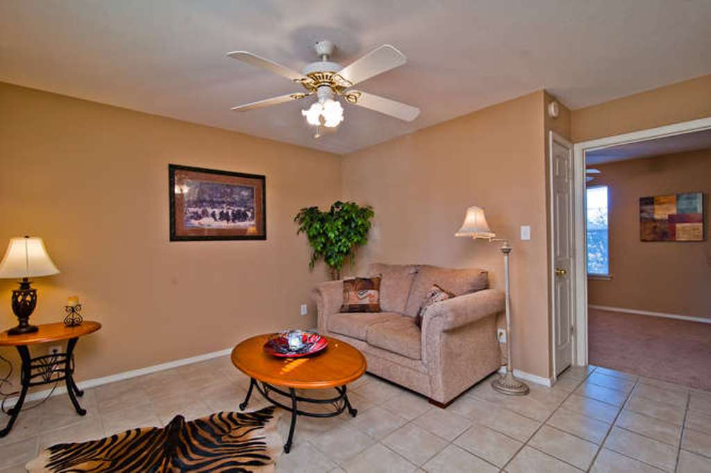 Photo - Magnolia Corner Apartments