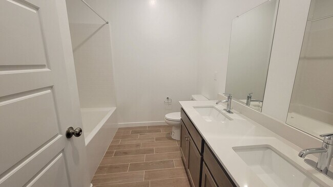 Photo - 12517 Camino Glorieta, Bakersfield, CA 93311