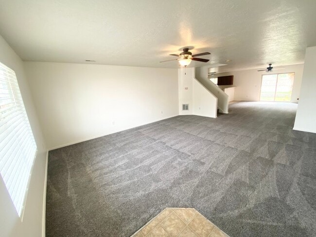 Photo - 1243 W 520 S