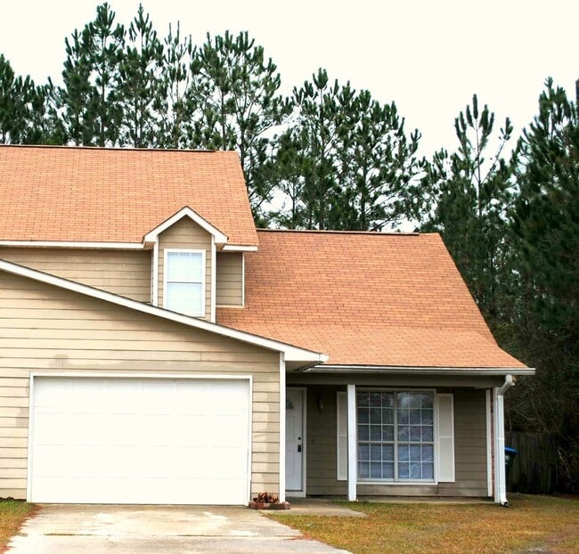 Building Photo - 8300-8304 Exchange St Unit 8304