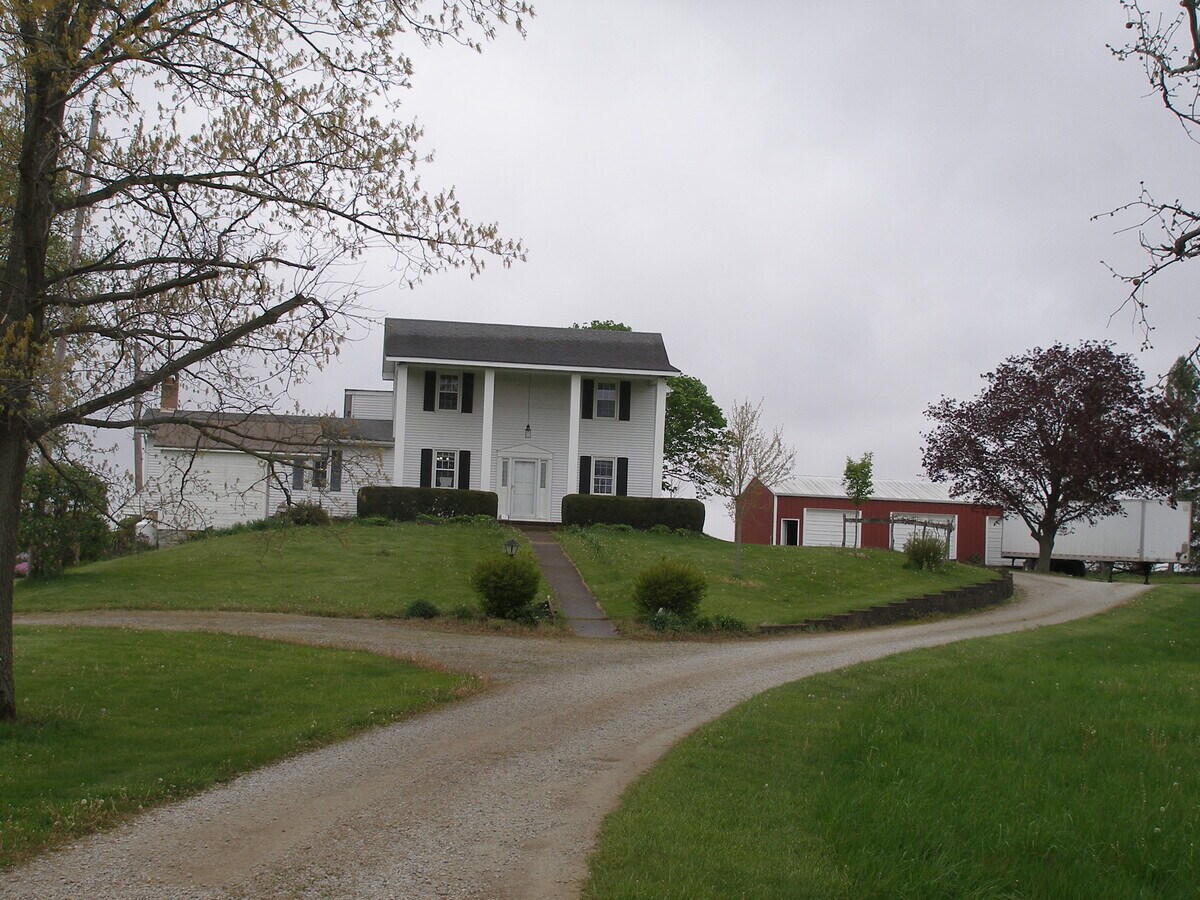 Photo - 5841 Quaker Trace Rd