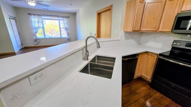 Photo - 10900 W Bluemound Rd