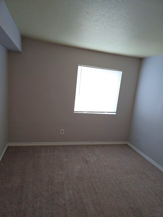 Photo - 12634 Ashford Meadow Dr Unidad C