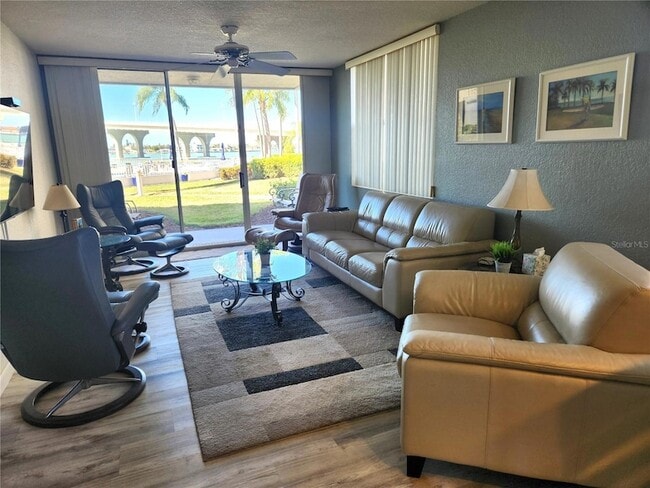 Photo - 5901 Bahia Del Mar Cir N Unit 124