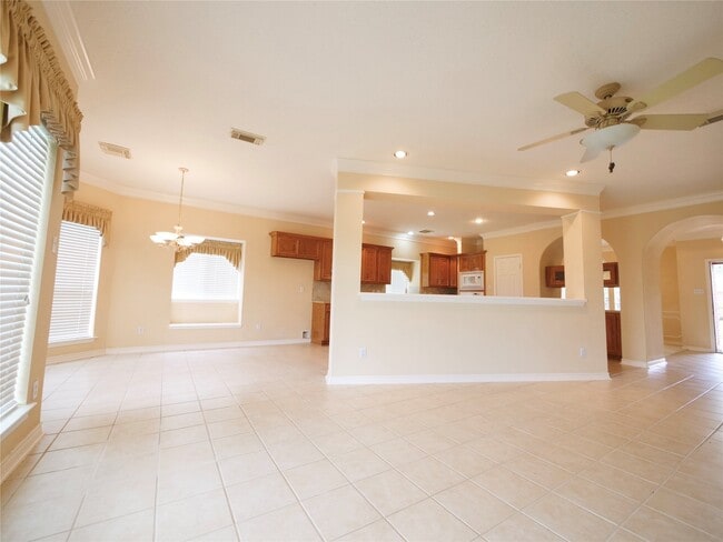 Photo - 419 Richmond Pl Dr