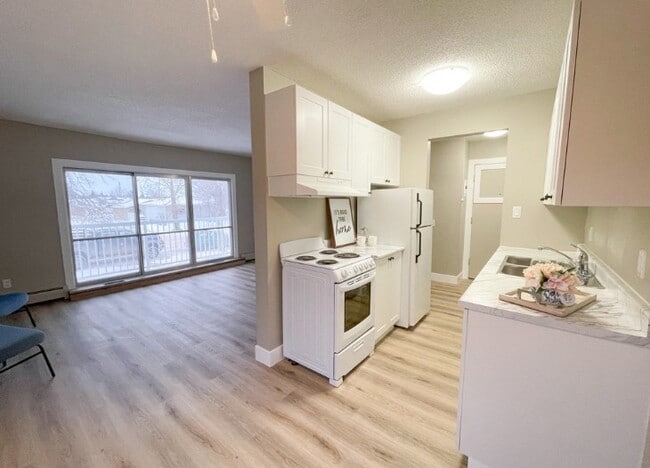 Midtown Apts