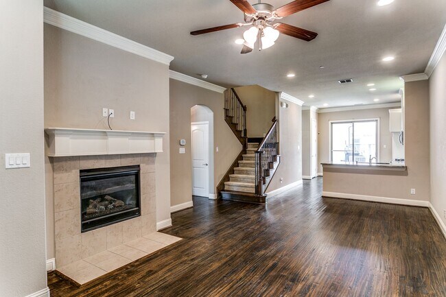Photo - Awesome 3Bed/2Bath Townhome in The Villas ...
