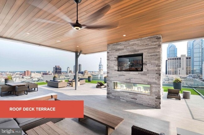 Photo - 200 N 16th St Unit 904