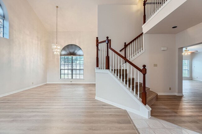 Photo - Beautiful 4-bedroom, 3-bath home in the de...