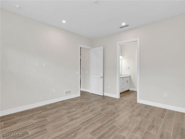 Photo - 268 Indies Dr E Unit 201