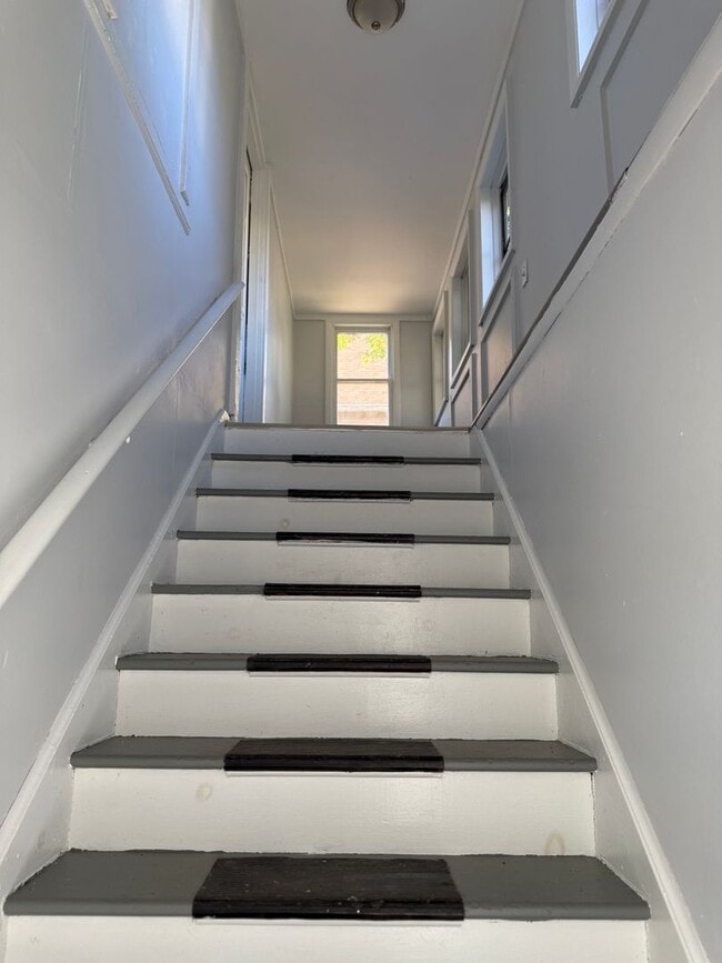 Photo - 40 N Beacon St Unit 2nd Floor