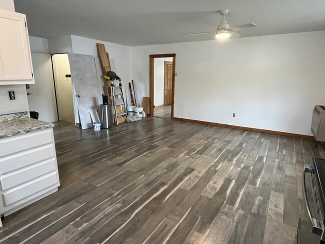 Photo - 4 woodland drive Unit Apartment