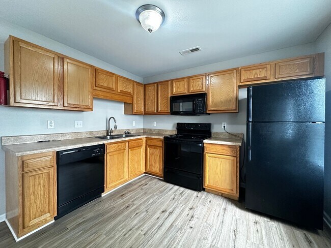 Photo - 244 Executive Ave Unit 1A