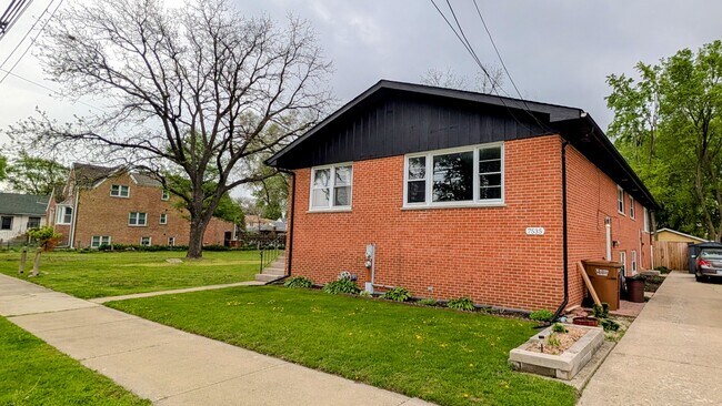 Photo - 7535 W Hanover St Unidad 1