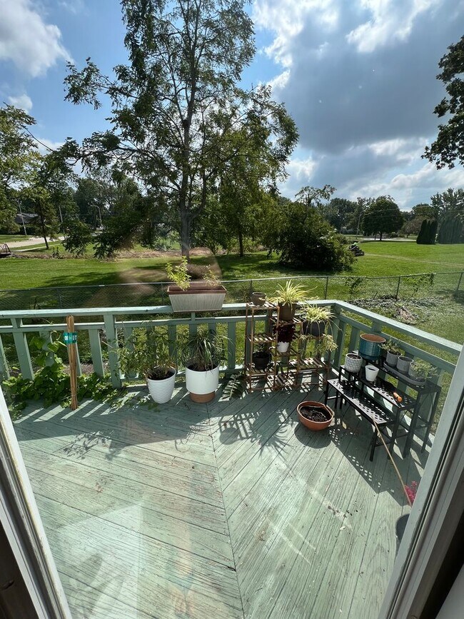 Photo - 105 E Hill St Unit 1/2