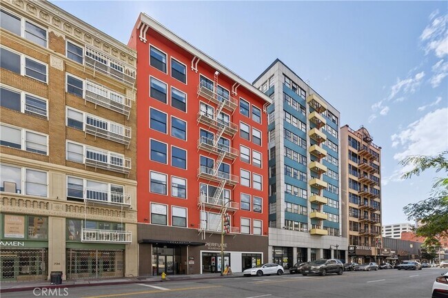 Photo - 738 S Los Angeles St Unidad 507