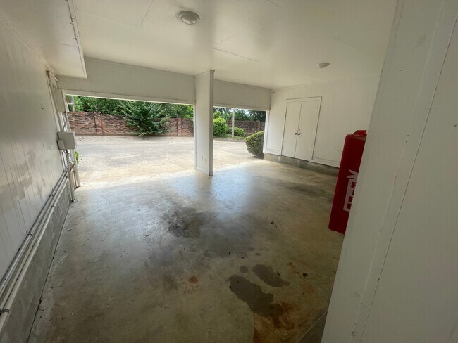 1420 Accomac Pl Unidad 23