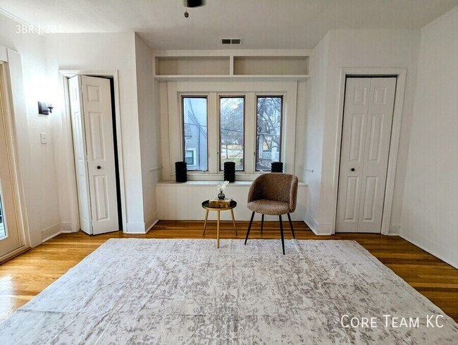 Photo - 1120 Ward Pkwy Unit 1120-200