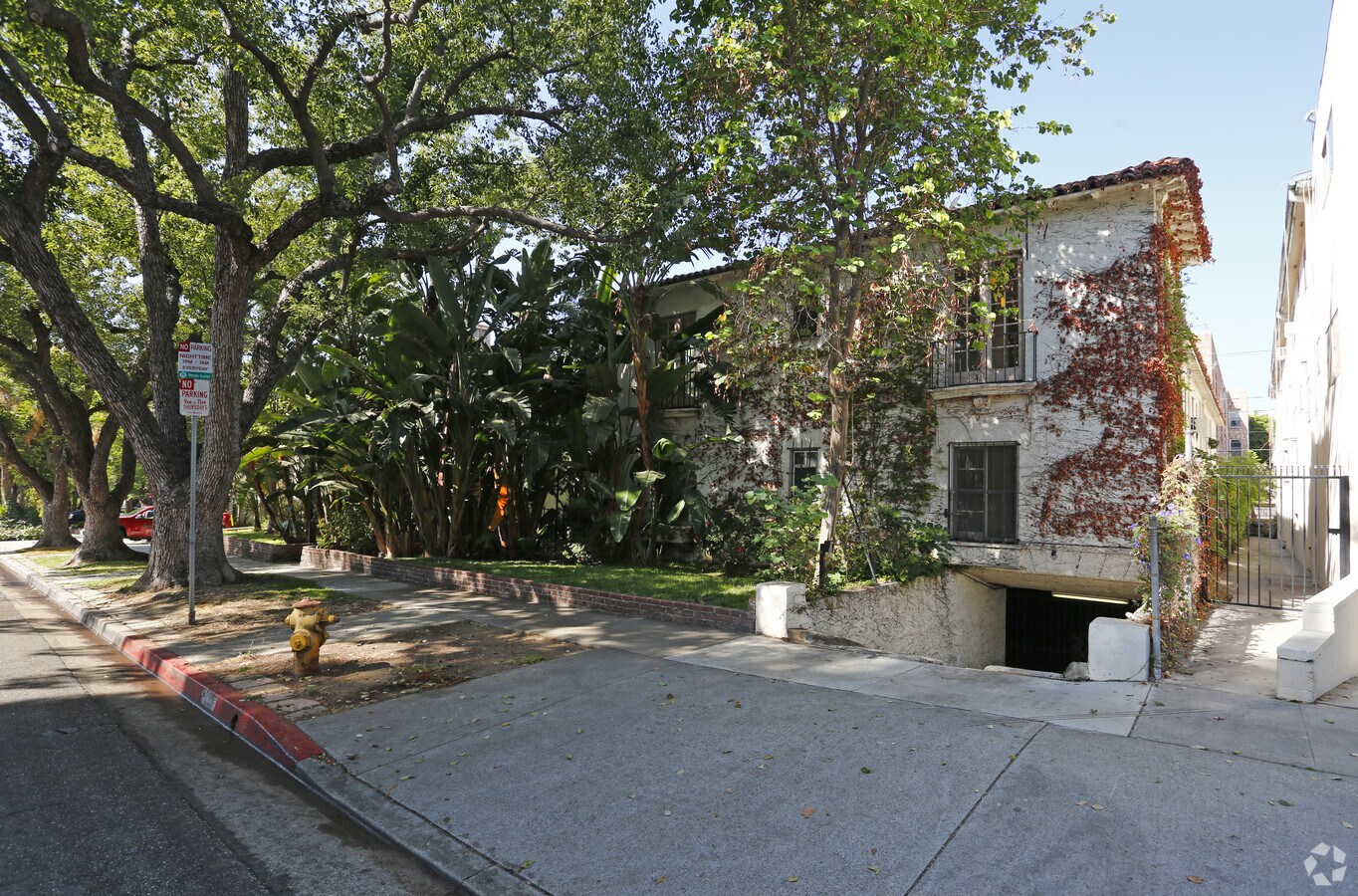 Building - Monterey Village Apartments
